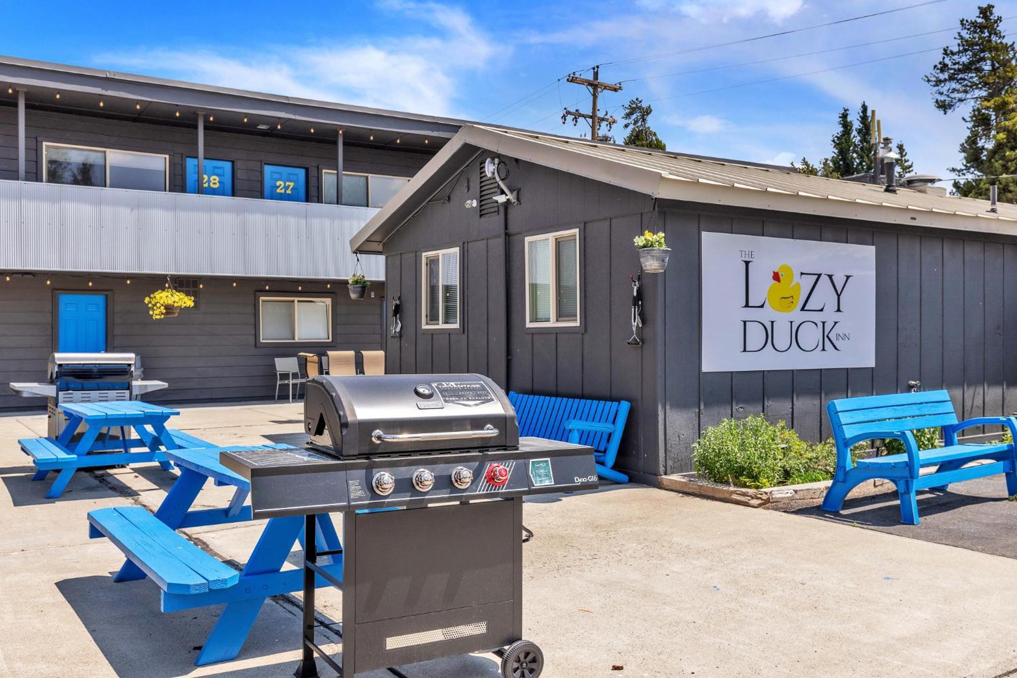 Lazy Duck Inn West Yellowstone Exterior photo